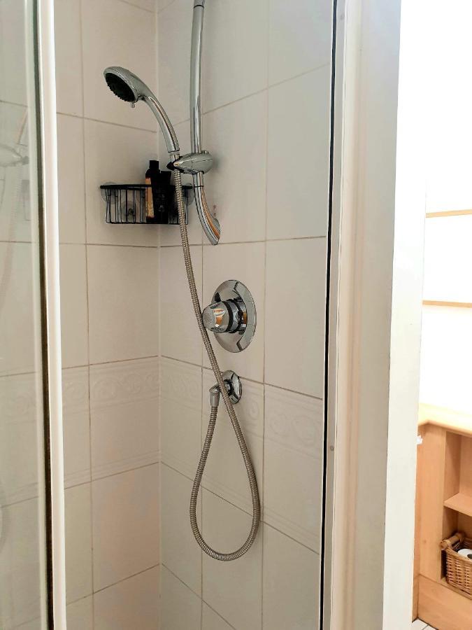 Central En-Suite Room Единбург Екстериор снимка